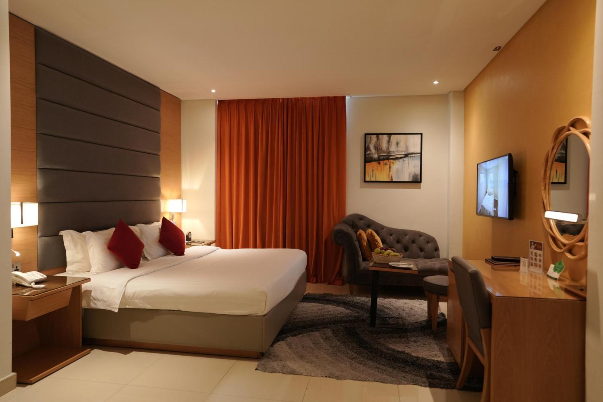 Meshal Hotel Manama Exterior photo